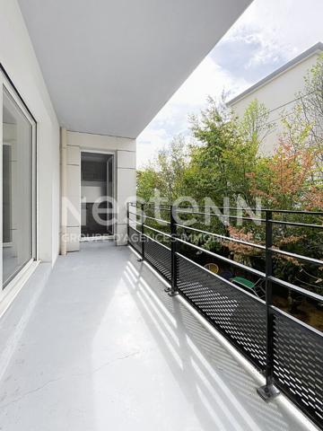 A vendre appartement Saint Cyr L Ecole 2 pièce(s) de 50m²  avec parking en sous-sol .