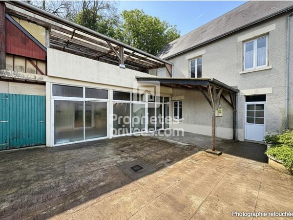 EXCLUSIVITE À VENDRE À SAVONNIÈRES 37510 : Maison (ensemble immobilier)  238 m2