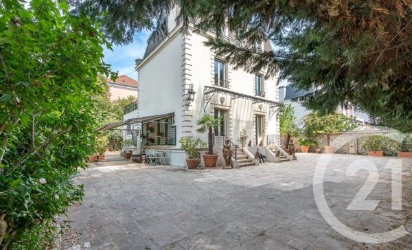Maison à vendre  7 pièces - 250,55 m 2   NOGENT SUR MARNE  - 94