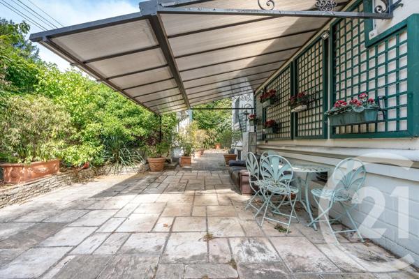 Maison à vendre  7 pièces - 250,55 m 2   NOGENT SUR MARNE  - 94