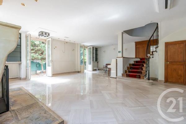 Maison à vendre  7 pièces - 250,55 m 2   NOGENT SUR MARNE  - 94