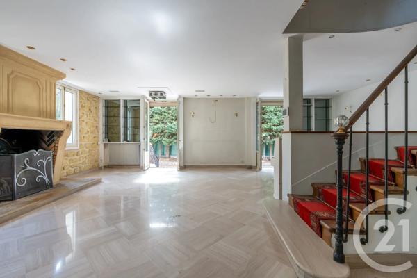 Maison à vendre  7 pièces - 250,55 m 2   NOGENT SUR MARNE  - 94