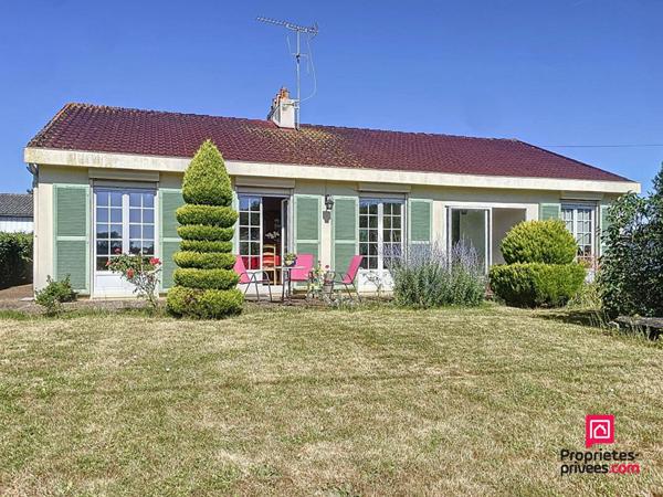 St Aignan (10 mn Bonnétable) - Villa de 130 m2 de plain-pied  avec piscine