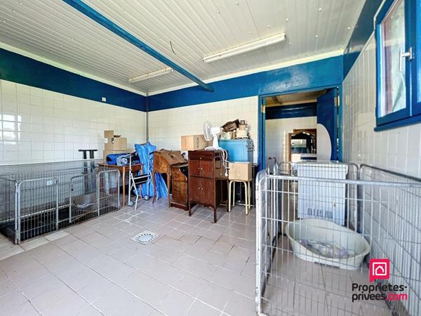 St Aignan (10 mn Bonnétable) - Villa de 130 m2 de plain-pied  avec piscine