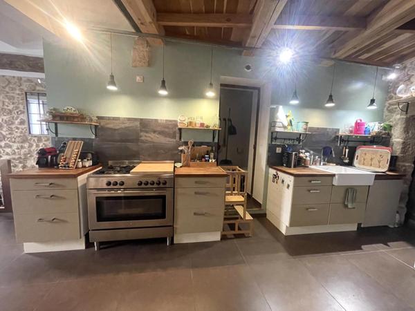 Rognes, maison 130m², 3 chambres en centre ville