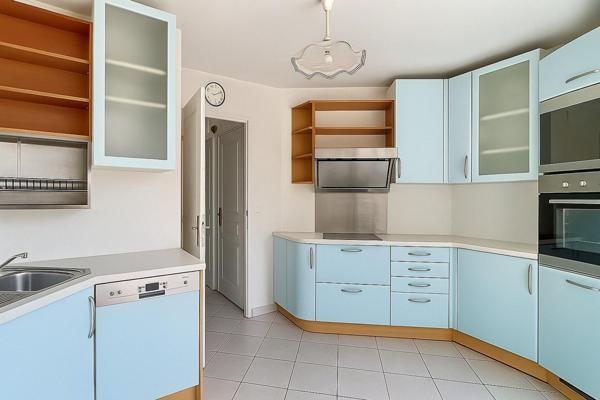 Appartement 4 pièces à Frejus plages