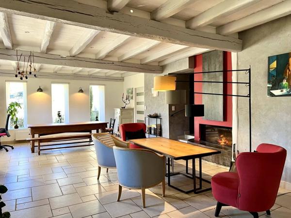 Propriété d’exception rénovée avec goût à deux pas de l’abbaye de Cadouin