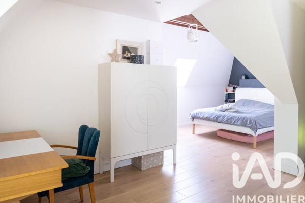 Maison à vendre 5 pièces 178 m² Châtillon