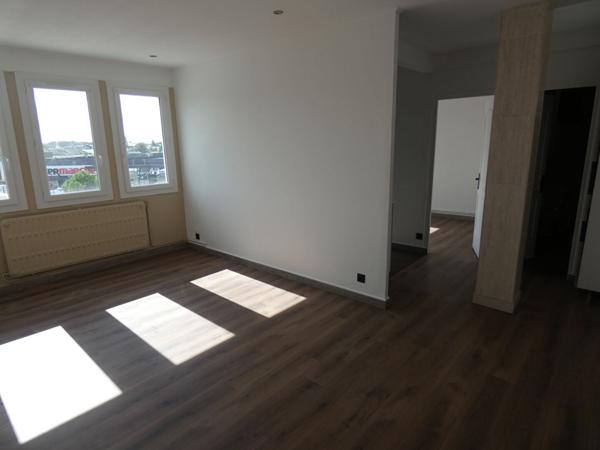 Appartement Crepy En Valois 2 pièce(s) 39.16 m2