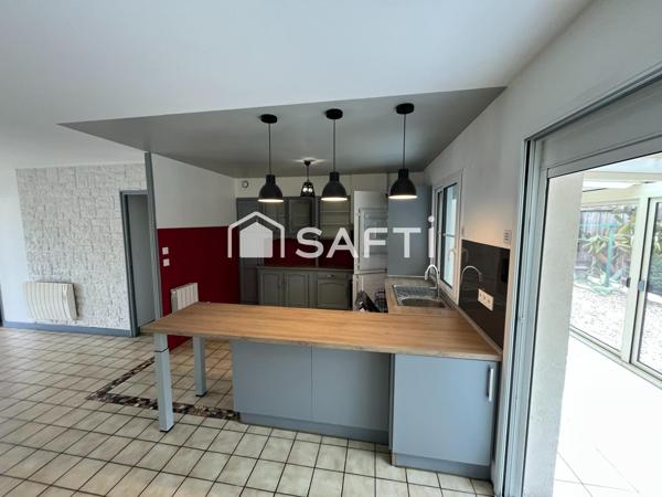 Maison de plain-pied de 120 m², idéale pour une famille.