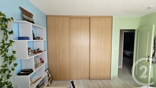 Maison à vendre  7 pièces - 265,91 m 2   NAINTRE  - 86
