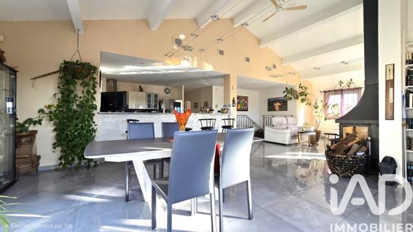 Maison à vendre 6 pièces 172 m² Sainte-Marie-la-Mer