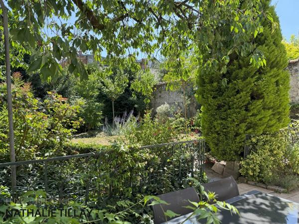 ORLEANS centre THEATRE, maison bourgeoise a vendre, avec jardin et ascenseur, rare