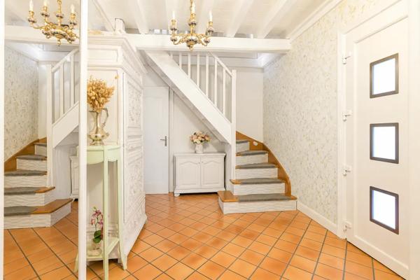 Maison Cour Cheverny 5 pièces 177 m2