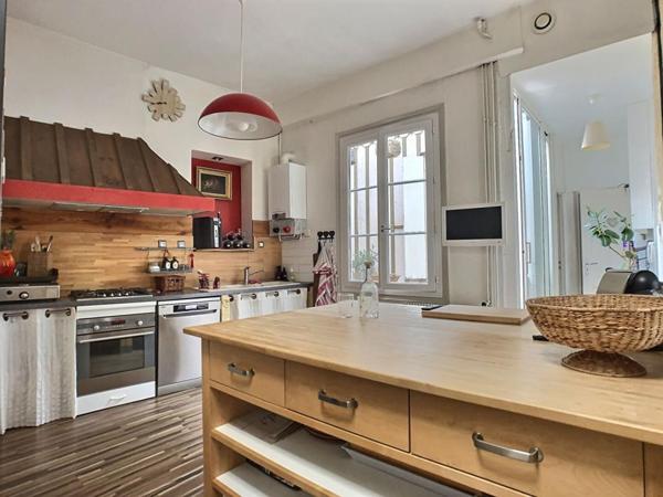 Vente Immeuble 238m2 BORDEAUX (33000)