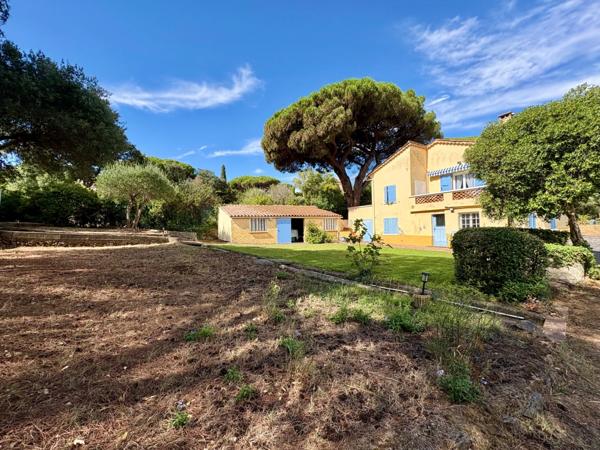 Propriété d’exception avec deux villas et piscine – Sainte-Maxime, secteur Sémaphore