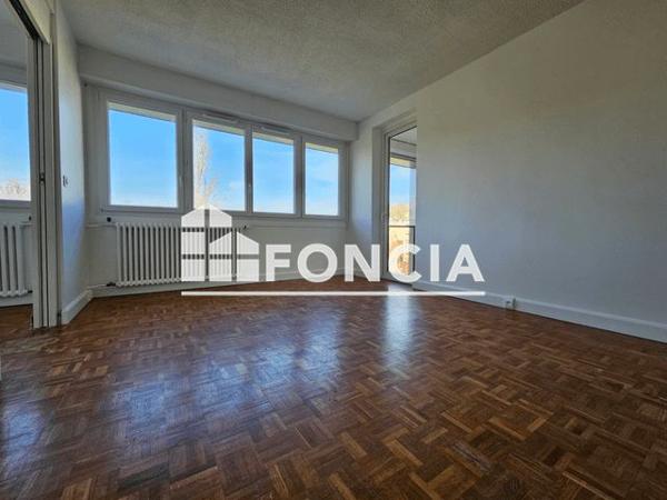 Location Appartement 4 pièces 79.2 m² - BATIMENT B1 Saint Germain En Laye 78100