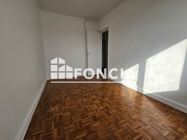 Location Appartement 4 pièces 79.2 m² - BATIMENT B1 Saint Germain En Laye 78100