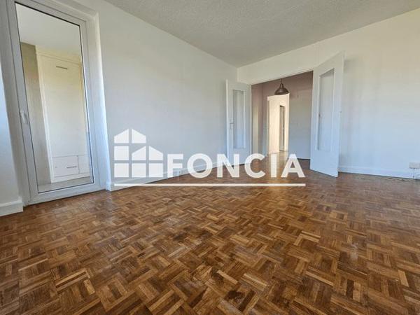 Location Appartement 4 pièces 79.2 m² - BATIMENT B1 Saint Germain En Laye 78100