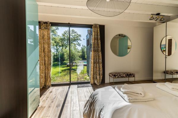 Domaine d’exception avec villa, lodge et piscines à Moliets