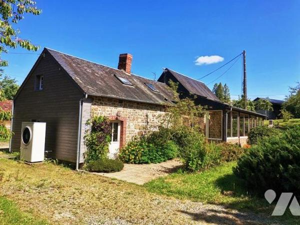 LE MENIL DE BRIOUZE: En campagne maison 3 chambres, terrain environ 6 000m²