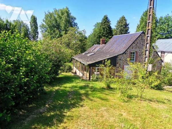 LE MENIL DE BRIOUZE: En campagne maison 3 chambres, terrain environ 6 000m²