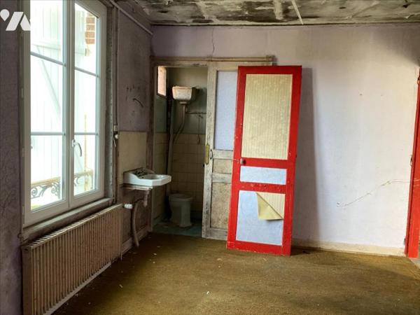 AUBE - Maison de bourg à rénover