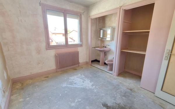 Maison à vendre    10 pièces • 247 m2 Fontaine