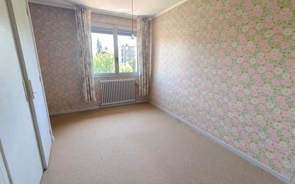 Maison à vendre    10 pièces • 247 m2 Fontaine