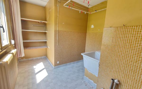 Maison à vendre    10 pièces • 247 m2 Fontaine