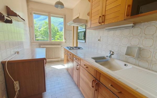 Maison à vendre    10 pièces • 247 m2 Fontaine