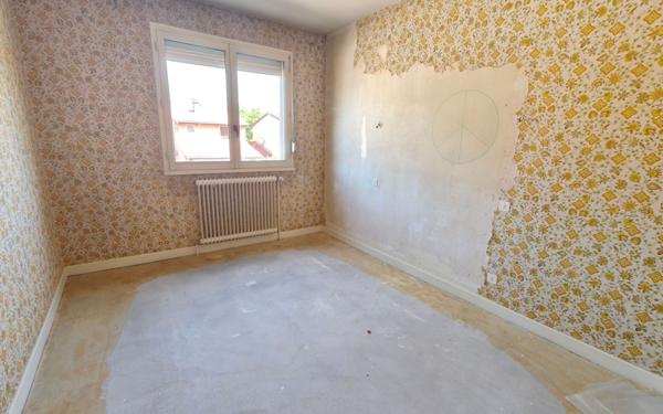 Maison à vendre    10 pièces • 247 m2 Fontaine