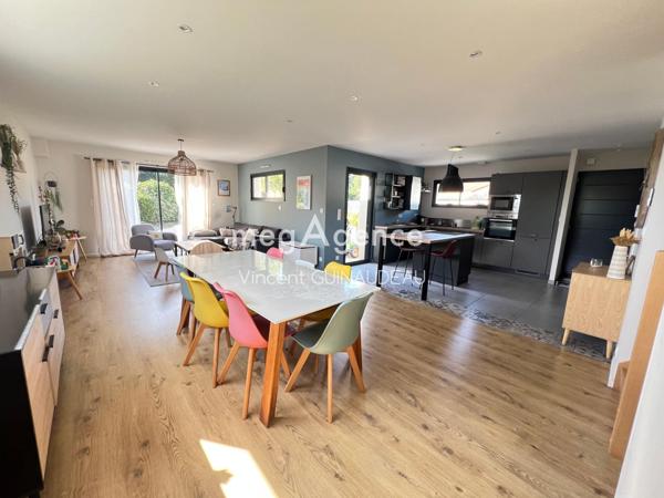 Maison à LE MAY-SUR-EVRE, 49122 - 6 pièces 116m²