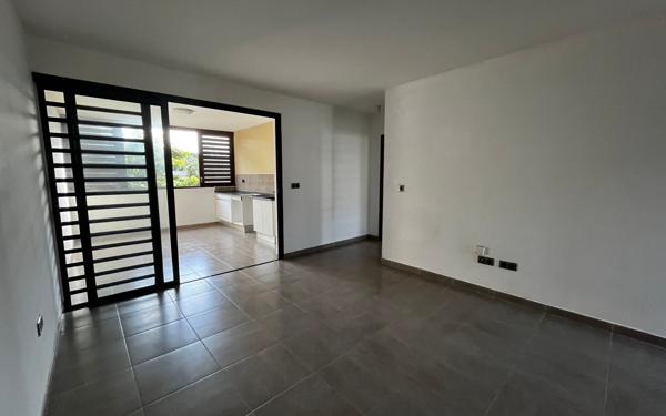 Appartement à vendre    2 pièces • 56,73 m2 Remire-Montjoly