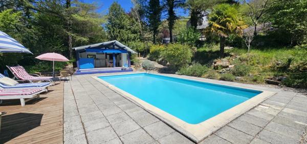 Vente Maison 10 pièces 191 m2 à Puivert