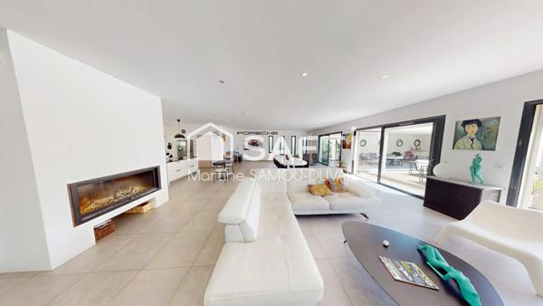 Le Beausset – Villa contemporaine de prestige au cœur de la Provence à 15 minutes de Bandol, au sein d’un environnement naturel préservé, découvrez une propriété d’exception où élégance, confort et art de vivre se conjuguent parfaitement