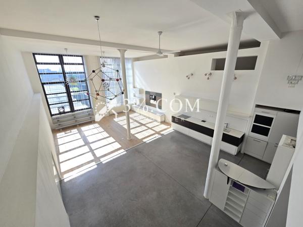 Loft 5 pièce(s) 3 chambre(s) 170 m²