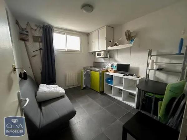 Appartement à louer 1 pièce 9.2m²