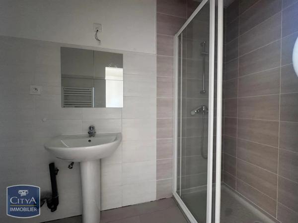 Appartement à louer 2 pièces 34.56m² Pont-de-Chéruy (38230)