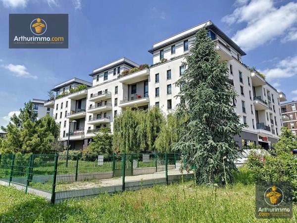 Vente                                                      Duplex
                        
                     5 pièces                      108 m2                     à Ermont