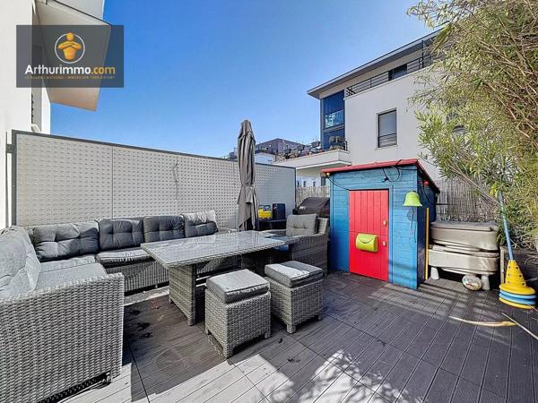 Vente                                                      Duplex
                        
                     5 pièces                      108 m2                     à Ermont
