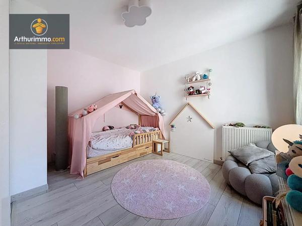 Vente                                                      Duplex
                        
                     5 pièces                      108 m2                     à Ermont