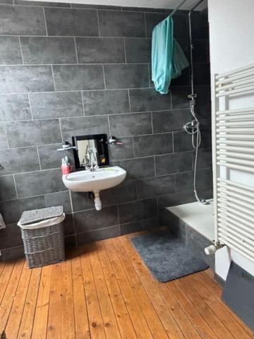 Maison de ville à Ambrières les Vallées