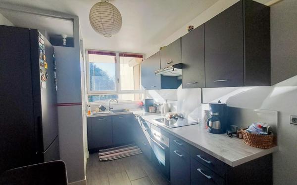 Appartement à louer    3 pièces •  Avon