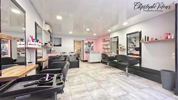 11000 CARCASSONNE - SALON DE COIFFURE