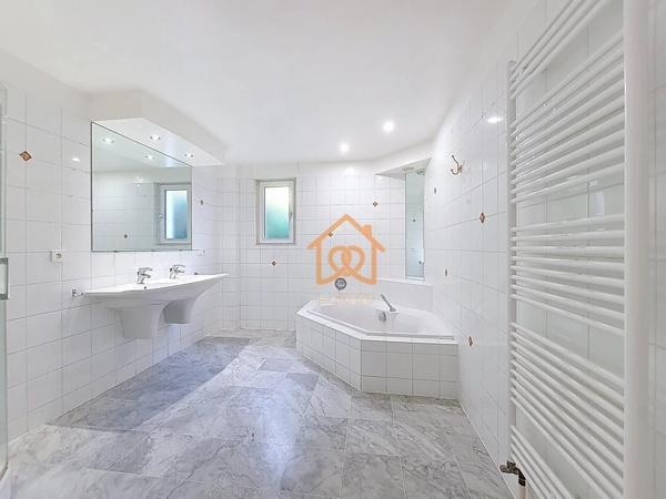 À VENDRE – VILLA au cœur du domaine du Golf de la Wantzenau