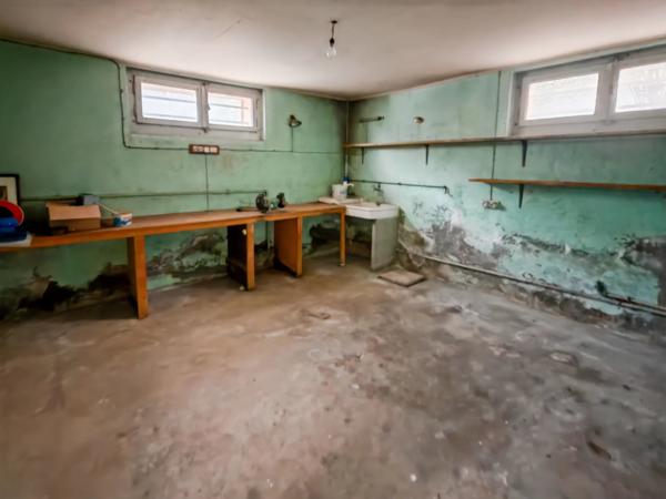 Maison 7 pièces – Environ 180 m² habitables + sous-sol – Quartier résidentiel Gaillard – Fort potentiel !