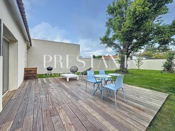 Maison familiale rénovée – Jardin – 3 chambres – Centre ville de Merignac, MERIGNAC