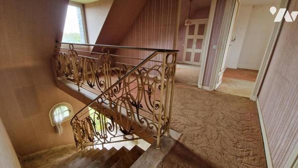 BELLE MAISON DANS UN QUARTIER RESIDENTIEL CALME