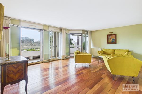 FRONT DE SEINE - APPARTEMENT EXCEPTIONNEL DE 138 M² VUE SEINE ET ÎLE DE LA JATTE.